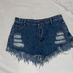 SHEIN XL high rise shorts. Only worn a couple times still in great condition.